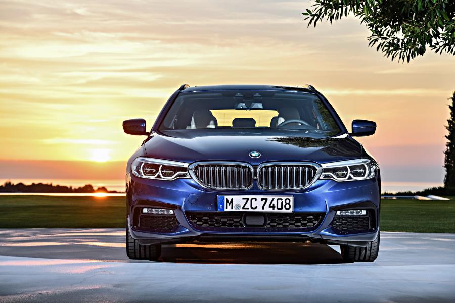  BMW 530d xDrive Touring M Sport 2017 года  (WW) (фото 38 из 78)